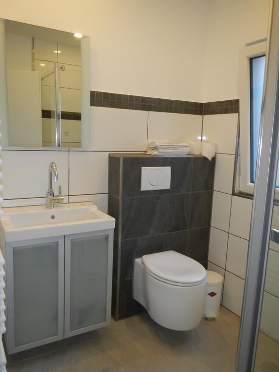 Tolles Komfortables Appartement Zaubersee Bergisch Gladbach Exterior foto